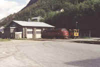 wpe92.jpg (21175 bytes)