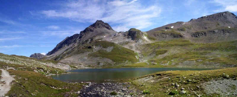 wpe25.jpg (90675 bytes)