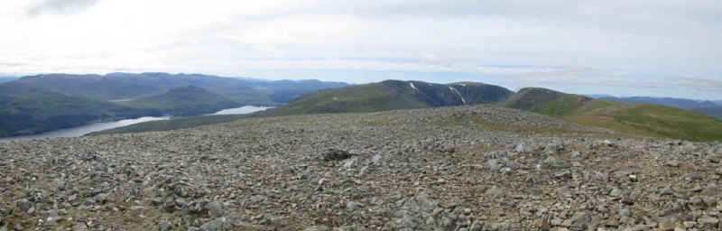 wpeC.jpg (105786 bytes)