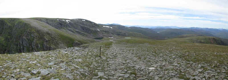 wpe23.jpg (100515 bytes)