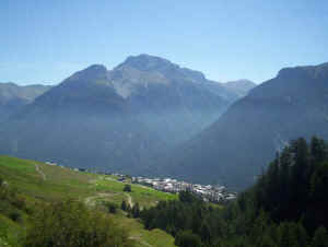 wpe17.jpg (20335 bytes)