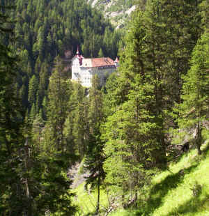 wpe1B.jpg (79418 bytes)