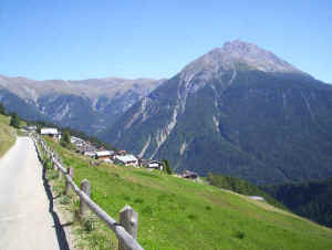 wpe1D.jpg (30215 bytes)