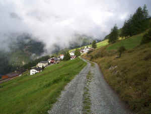 wpe1.jpg (173319 bytes)